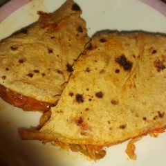 A picture of Chappati grill sandwiches.