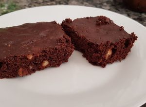 Una foto de Brownie con aceite o con manteca