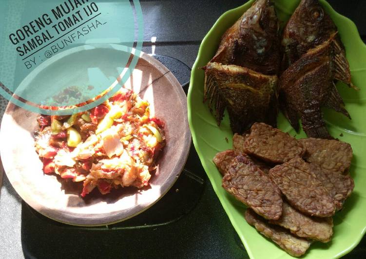 Resep masakan Goreng Mujair Sambal Tomat Ijo | Resep Bumbu Goreng Mujair Sambal Tomat Ijo Yang Paling Enak