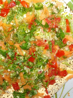 મસાલા પાપડ (Masala Papad Recipe in Gujarati) રેસીપી મુખ્ય ફોટો
