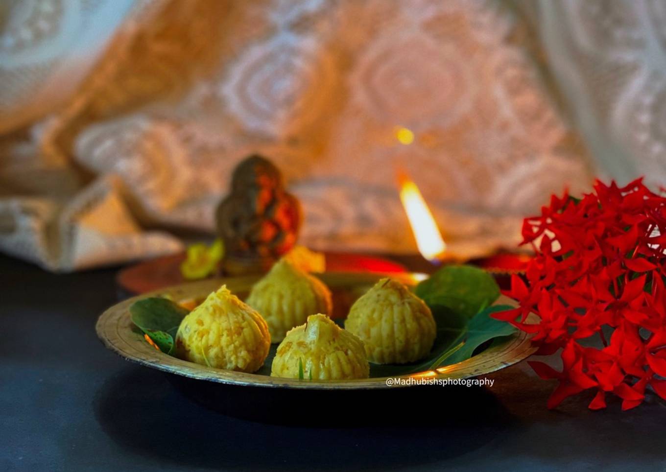 Chana Dal Halwa Modak