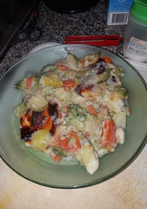Una foto de Verduras gratinadas con salsa blanca