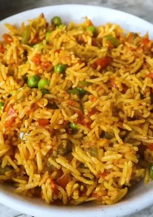 A picture of Veg pulao.