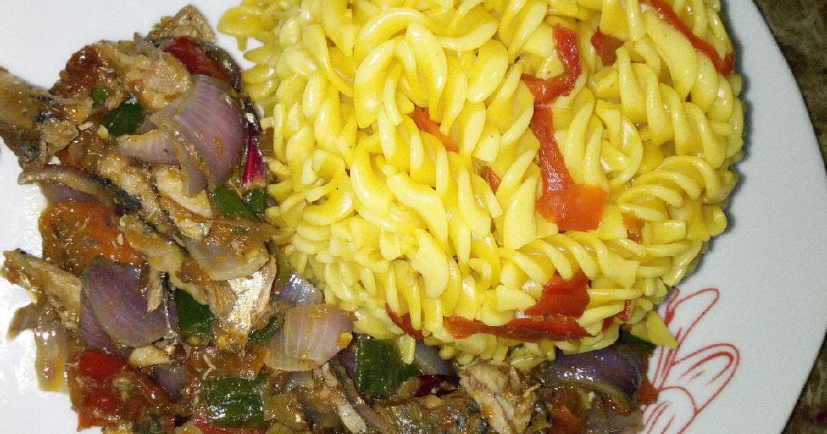 Pasta and fish sauce Recipe by aysha Kaita Cookpad