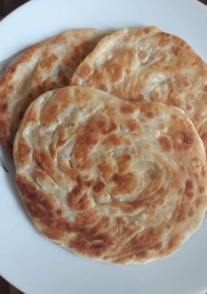 লাচ্ছা /ছেরা পরোটা রেসিপির প্রধান ছবি