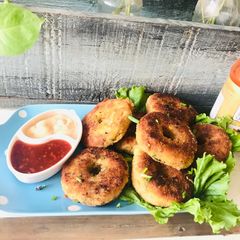 A picture of Chicken Donuts.