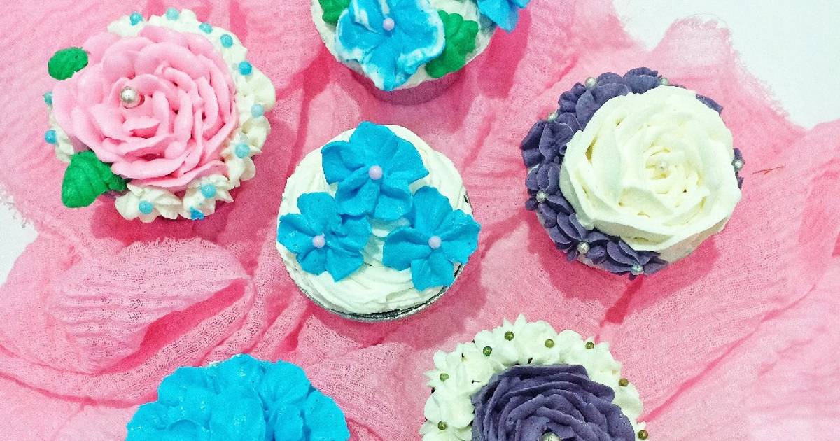 Resep Simple Buttercream oleh rainnareswari Cookpad