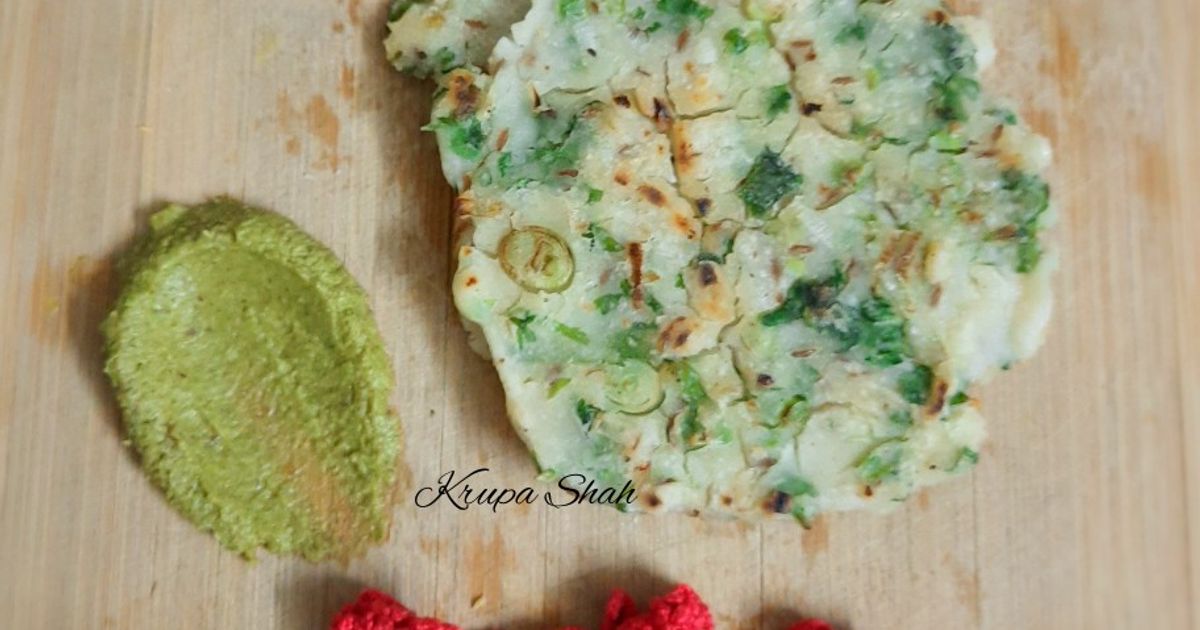 Mini Pave Roti Mini Akki Roti Recipe by Krupa Kapadia Shah - Cookpad
