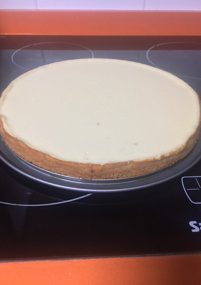 Una foto de Tarta de yogurt con pistachos