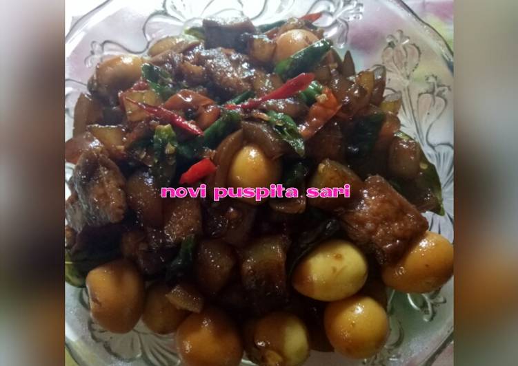Bagaimana Menyiapkan Oseng-oseng cecek telur puyuh Anti Gagal
