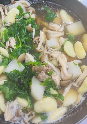 蘿蔔皇帝豆排骨湯 的食譜成品照片