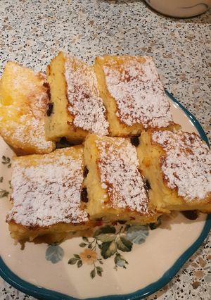 Túrós-mazsolás villám süti recept fotója