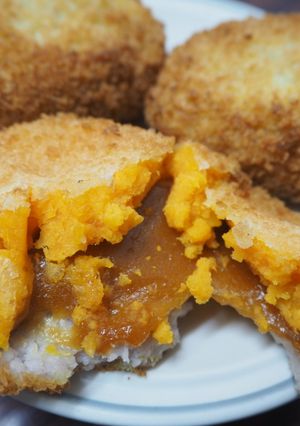 A picture of 3-in-1 Breaded Rice Cake.