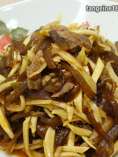 茭筍木耳炒肉絲 ★消脂降膽固醇13★ 的食譜成品照片