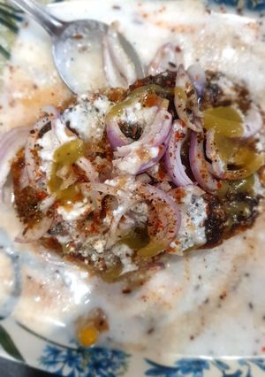 A picture of Masala Tikki.