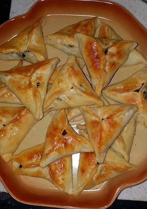 صورة لوصفة فطائر الزعتر الأخضر