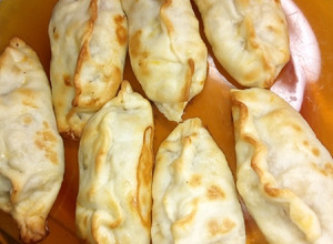 Una foto de Empanadas de carne y choclo