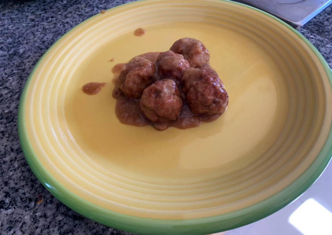 Albóndigas estilo Cani