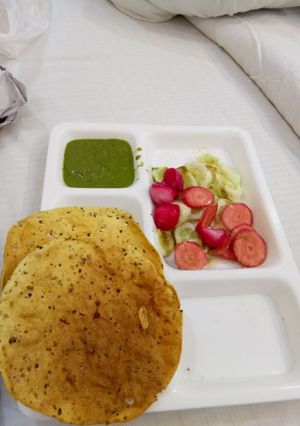 A picture of Fresh & healthy salad.