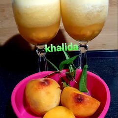 A picture of Peach lemonade.
