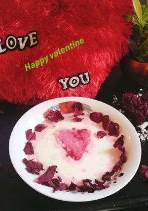 A picture of Rose kheer ❤️❤️❤️❤️🌹❤️🌹❤️🌹❤️.