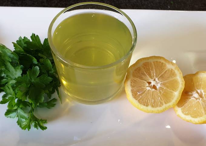 Parsley tea for weight loss