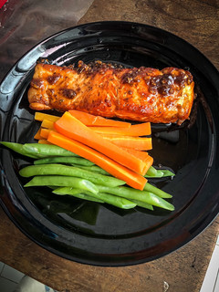 Foto resep Salmon Steak With Garlic Butter Sauce
