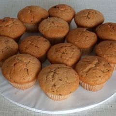 Vanilla cupcakes A picture of Vanilla cupcakes.