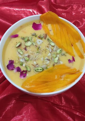 A picture of Mango kheer.