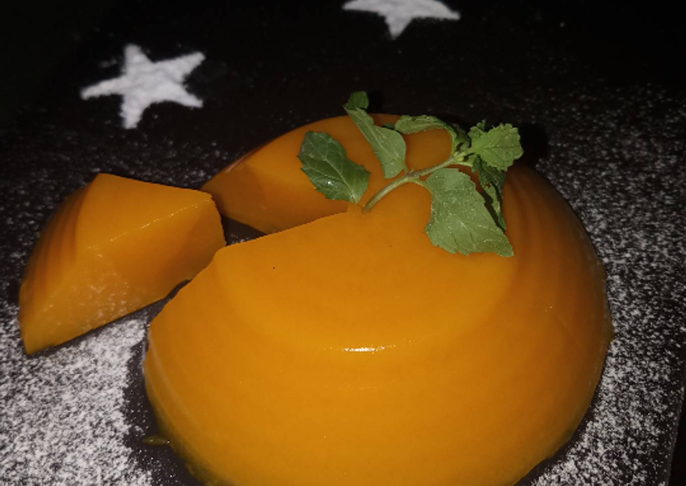 Mango jelly pudding