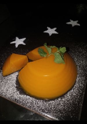 A picture of Mango jelly pudding.