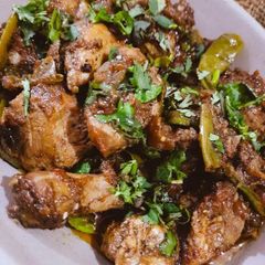 A picture of 3 Spice khatti karahi.