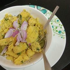 A picture of Khaman dhokla.