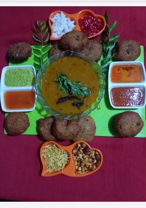 રગડા પેટીસ(ragda patties Recipe in Gujarati) રેસીપી મુખ્ય ફોટો
