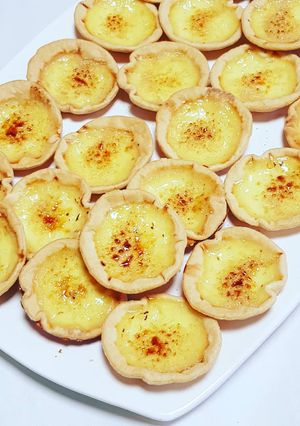 Une photo de °tartelettes façon crème brûlée °