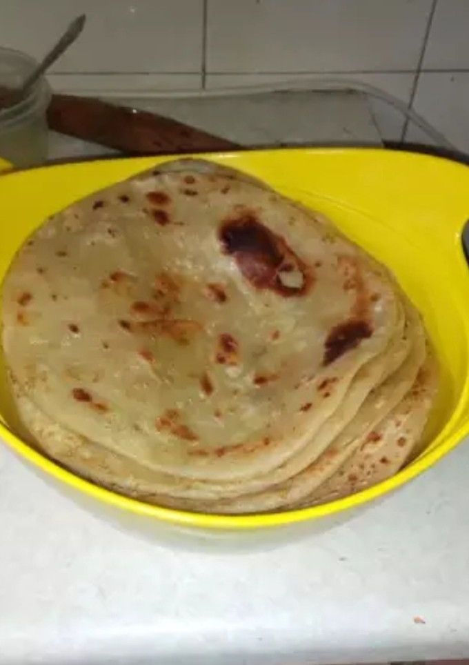 A picture of Soft layered chapati.