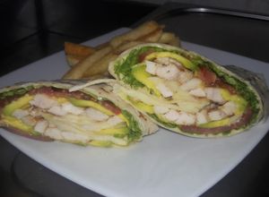 Una foto de Wrap de pollo
