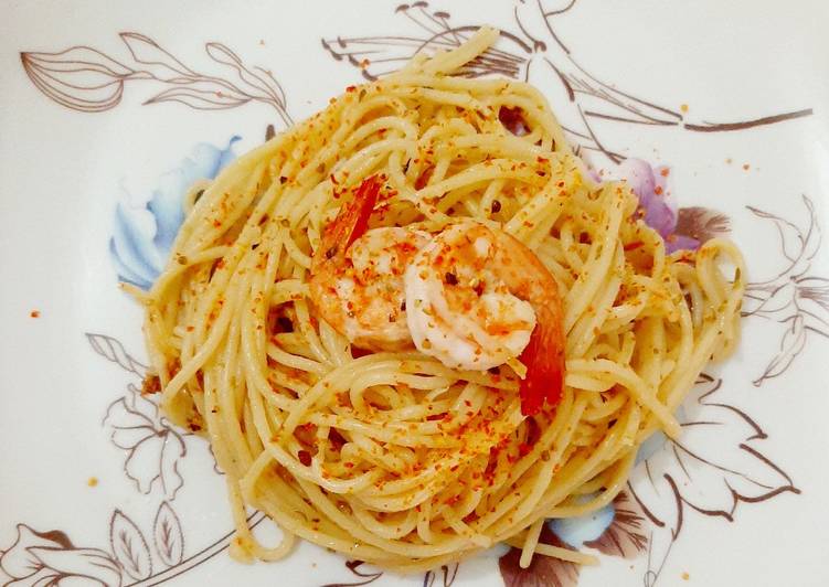 Resep Spaghetti Aglio Olio Udang yang Enak Banget