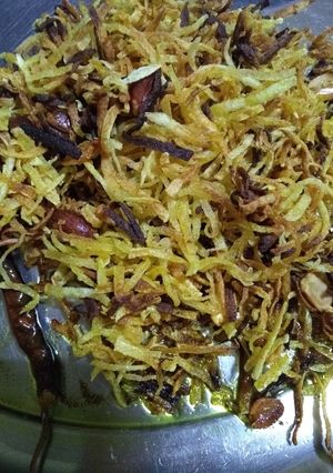আলু ভাজা(Alu bhaja recipe in Bengali) রেসিপির প্রধান ছবি
