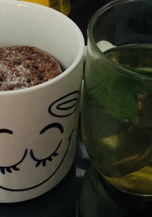 Foto principal de Mug cake integral en microondas y té verde matcha🍃