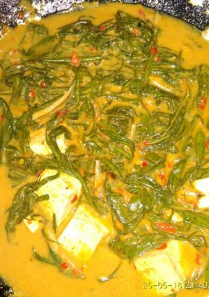 Foto resep Santan tumis daun singkong