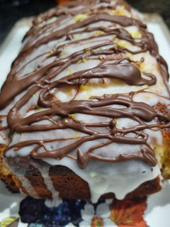 Una foto de BUDIN DE LIMÓN Y CHOCOLATE ❤️
