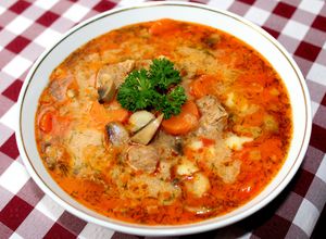 Bakonyi betyárleves recept fotója
