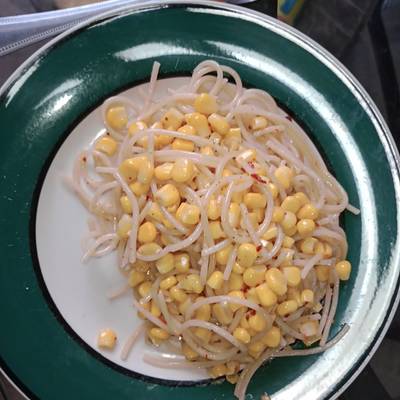 Espagueti con mantequilla Receta de Cyndy Lopez- Cookpad