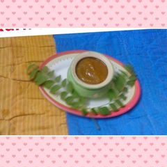 A picture of Curry patta ki chutney.