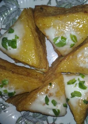 A picture of Iftaar special bread cheese.