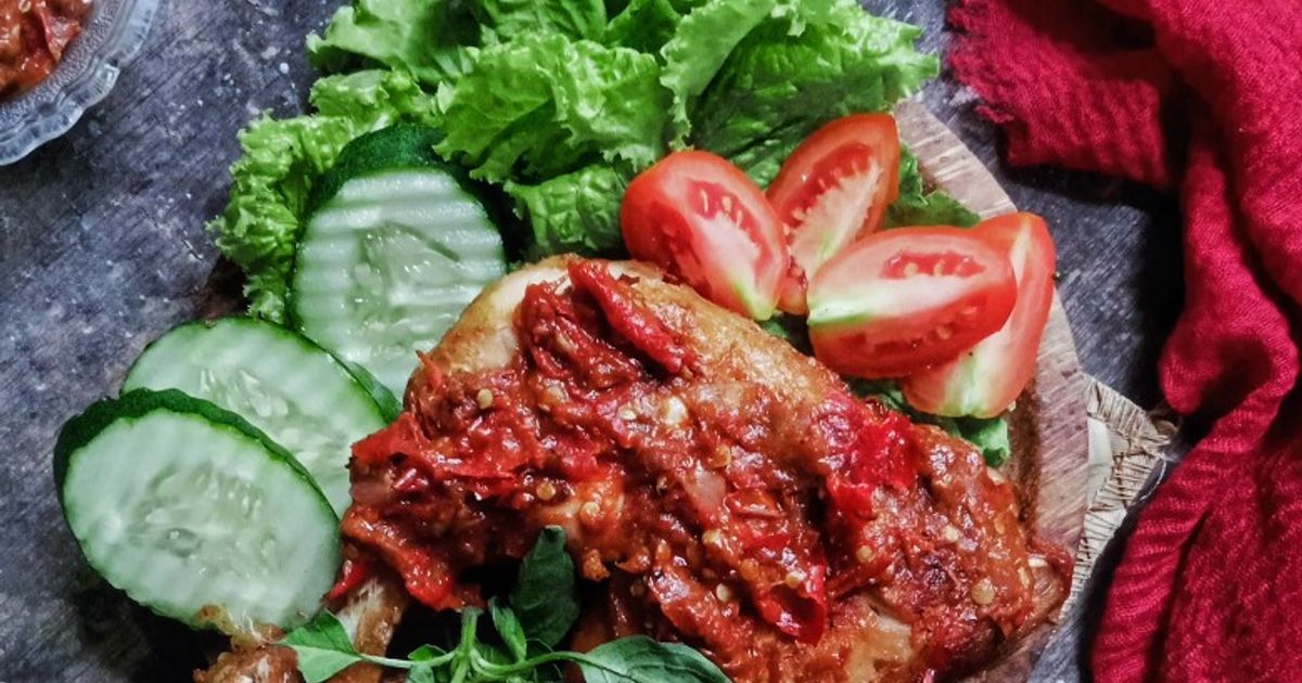 Ayam Penyet khas Lamongan