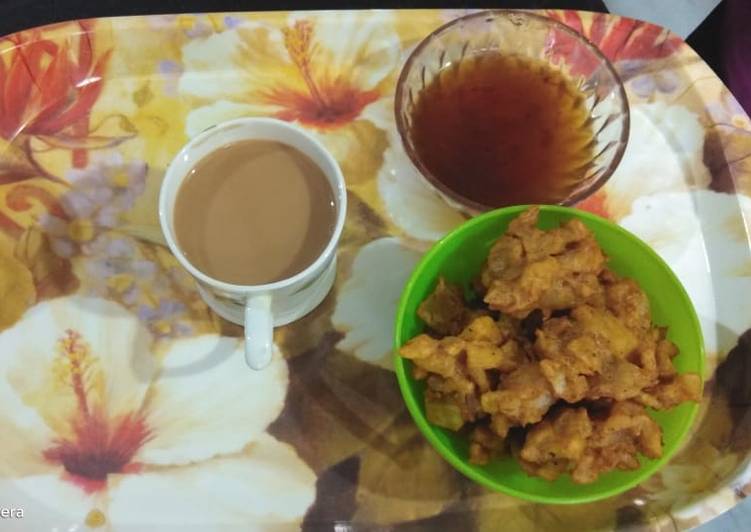 Step-by-Step Guide to Prepare Speedy Potatoes Onions Pakode