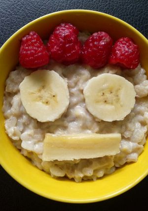 Foto resep Oat & Fruits - Menu Breakfast Toddler