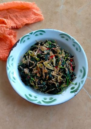 Foto resep Tumis bayam Teri